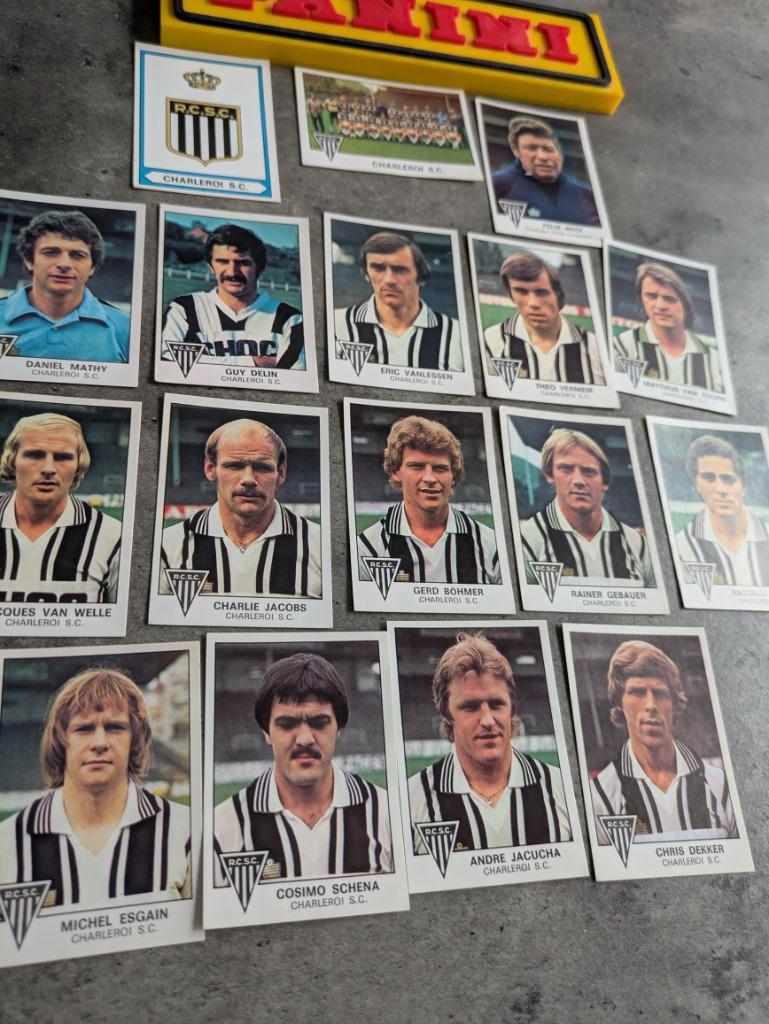 PANINI FOOTBALL 78 SP CHARLEROI 17 STICKERS 1978, Hobby en Vrije tijd, Stickers en Plaatjes, Nieuw, Verzenden