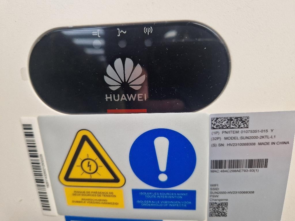 Huawei, Doe-het-zelf en Bouw, Ophalen of Verzenden, Zo goed als nieuw, Compleet systeem, 200 wattpiek of meer