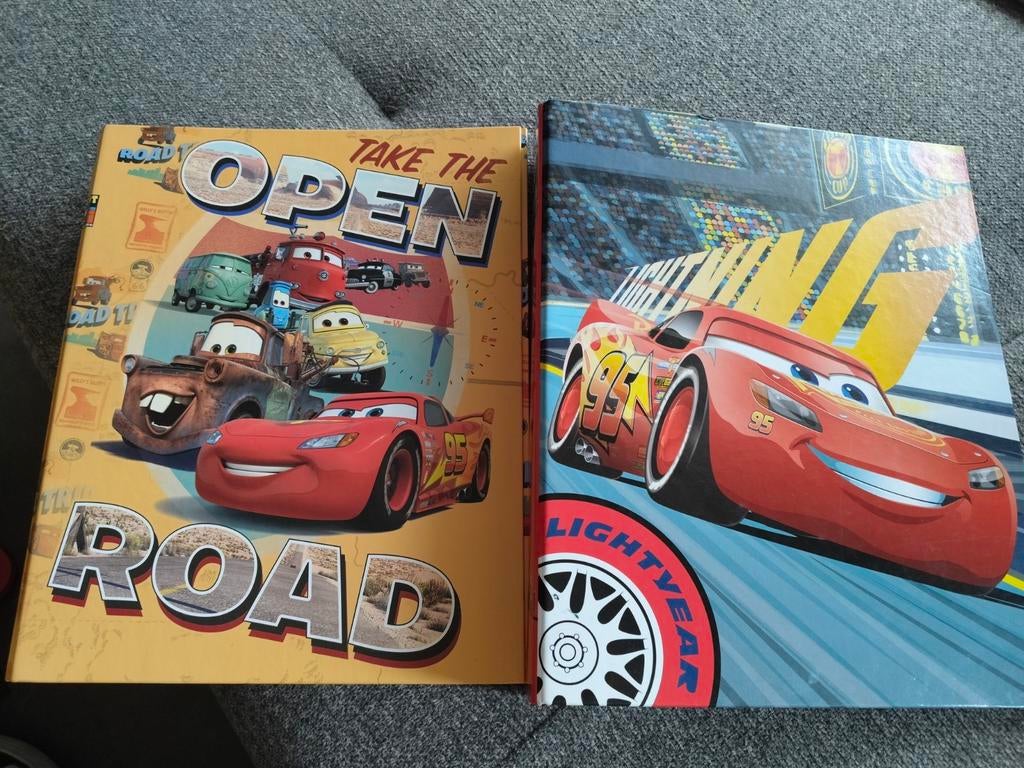 Ringmappen van Cars, Ophalen, Zo goed als nieuw