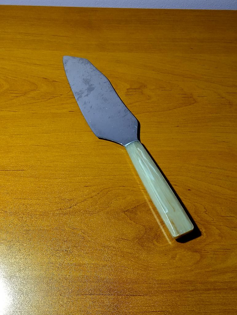 Pelle à tarte manche en corne vintage, Enlèvement