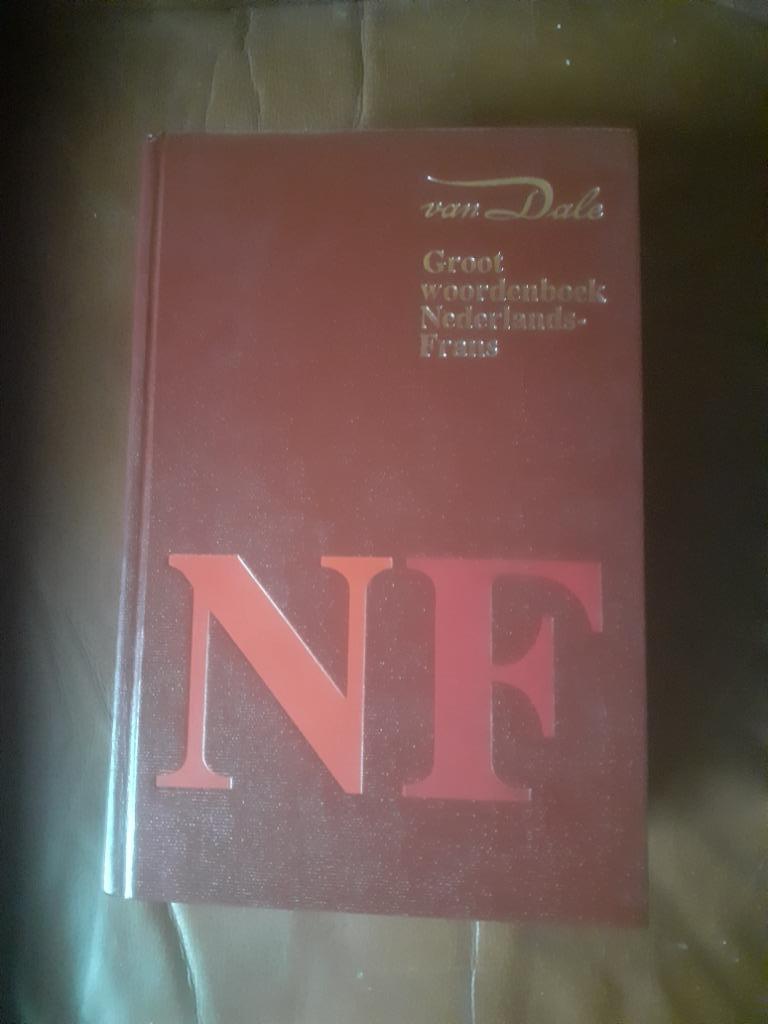 Groot woordenboek Nederlands - Frans (Van Dale), Ophalen of Verzenden, Van Dale, Frans