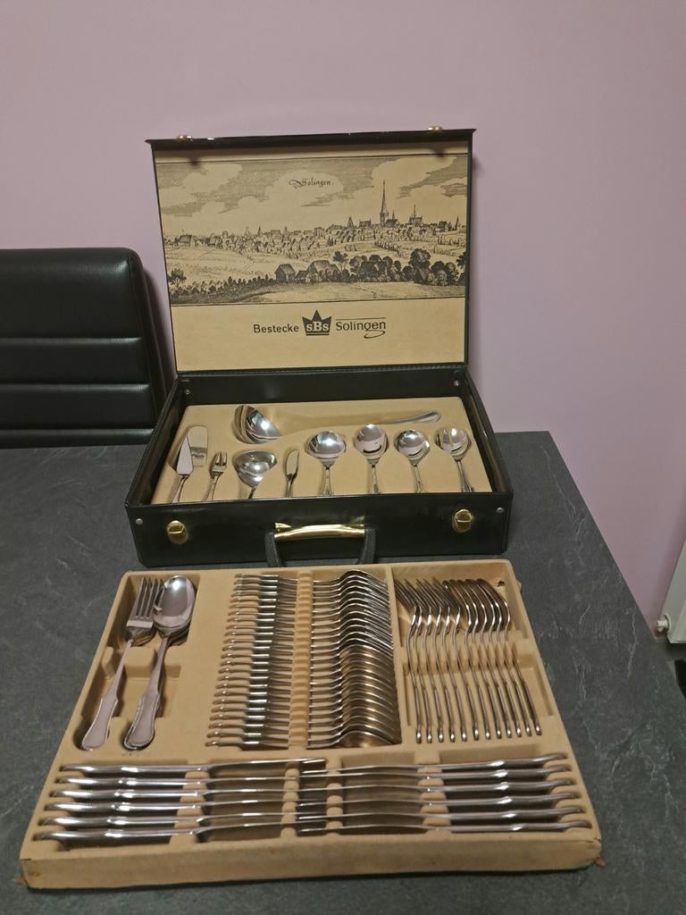Bestekset (71 stuks) van SBS Solingen ., Antiek en Kunst, Ophalen
