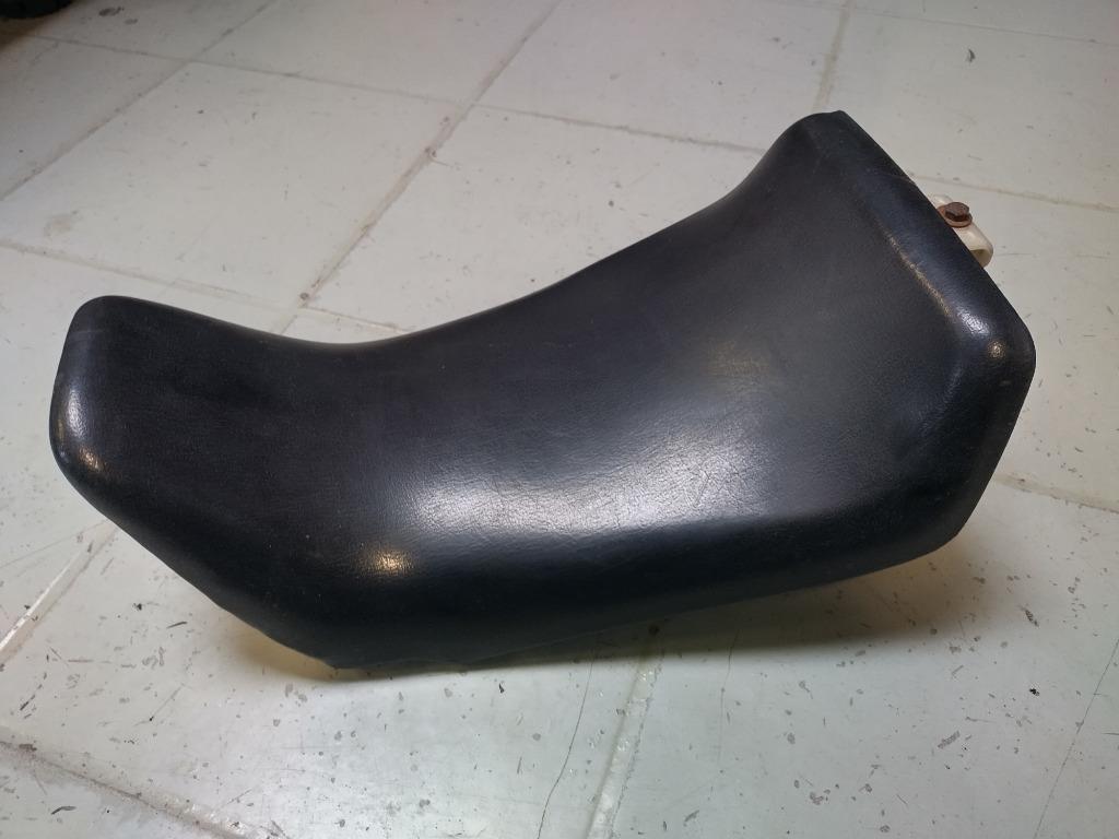 yamaha fzr 400 model '86-'89 zadel, Motoren, Ophalen of Verzenden, Gebruikt