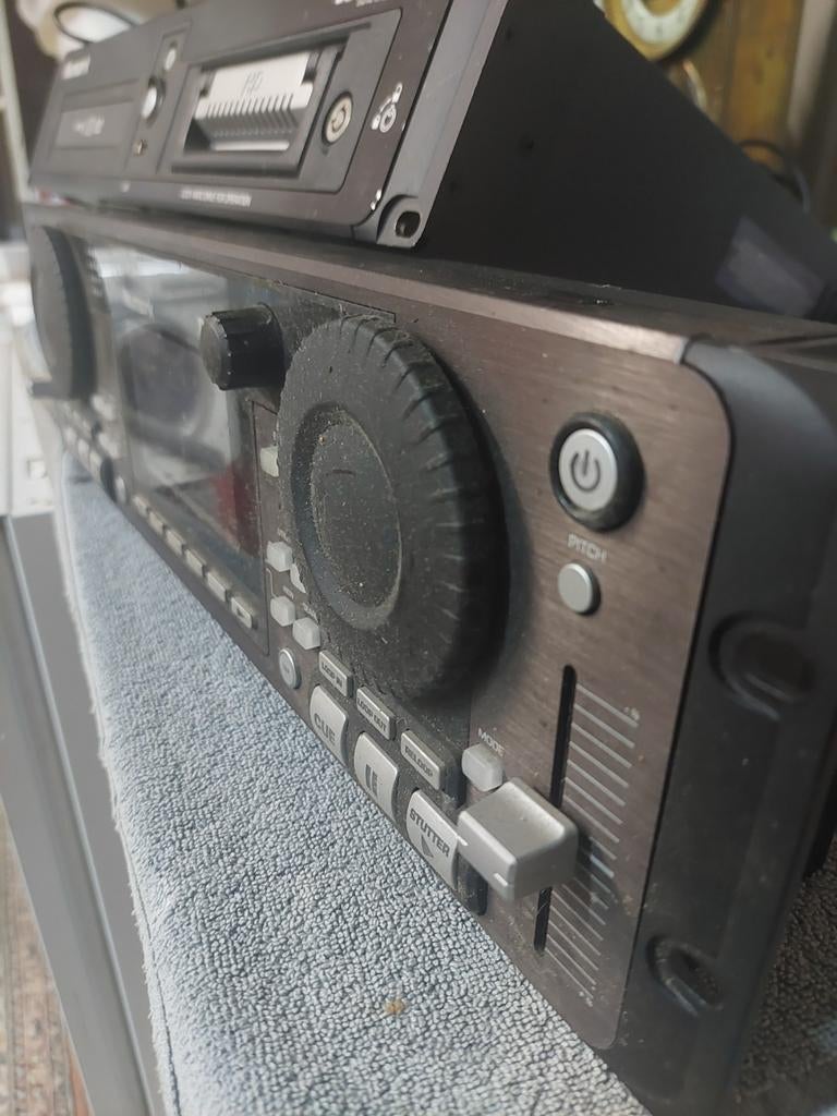 Digitale DJ MEDIA RACK, Muziek en Instrumenten, Ophalen