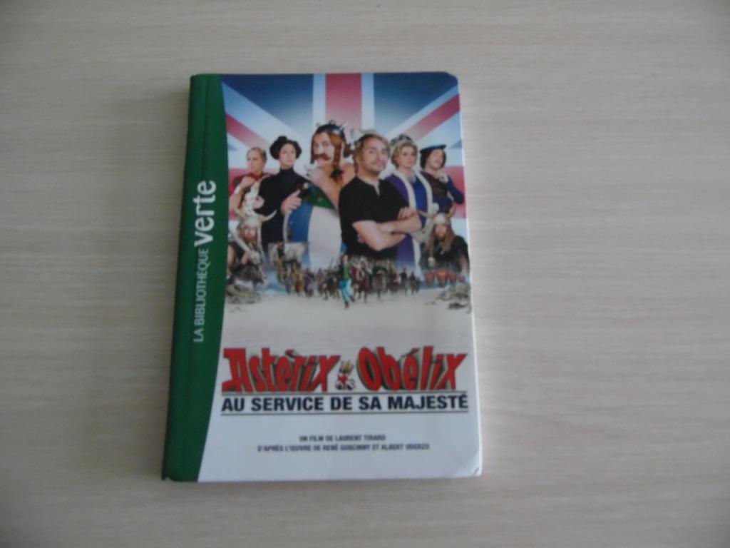 ASTÉRIX ET OBÉLIX     AU SERVICE DE SA MAJESTÉ, Enlèvement ou Envoi, Fiction, Comme neuf, René Goscinny