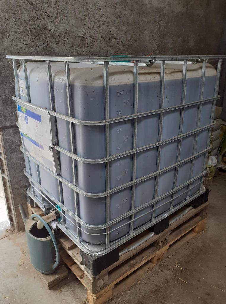 1000 liter vat, Tuin en Terras, Ophalen, Kunststof, Gebruikt, Met kraantje