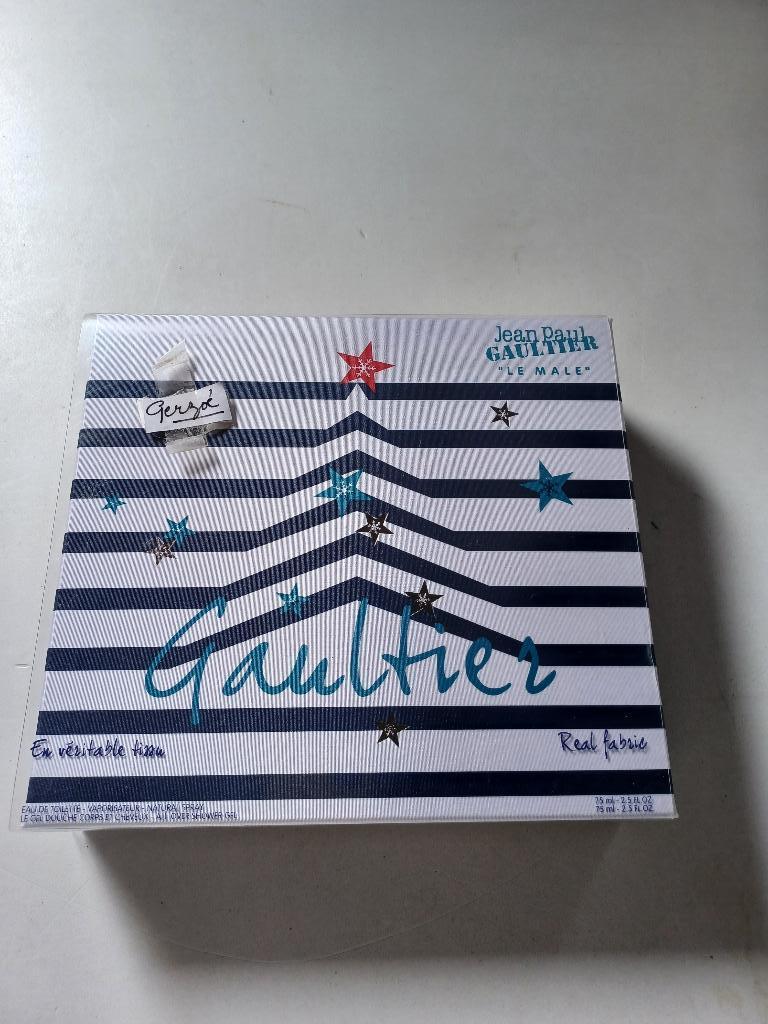 GAULTIER LE MALE box + nieuw PRODUCT, Handtassen en Accessoires, Uiterlijk | Parfum, Verzenden