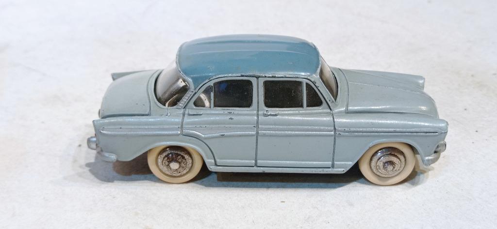 DINKY TOYS FRANCE SIMCA ARONDE REF 544, Enlèvement ou Envoi, Comme neuf, Voiture, Dinky Toys