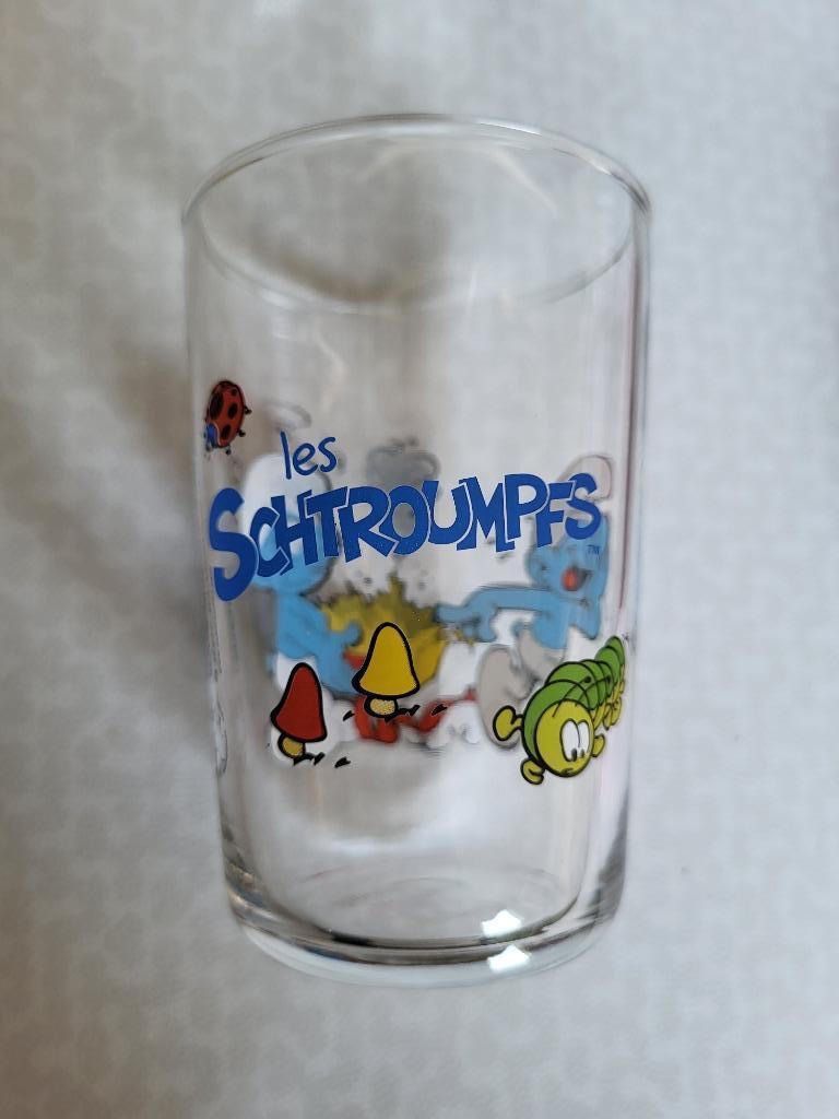 glas de smurfen les schtroumpfs peyo 2010 amora fopcadeau, Ophalen of Verzenden, Lolsmurf, Gebruiksvoorwerp