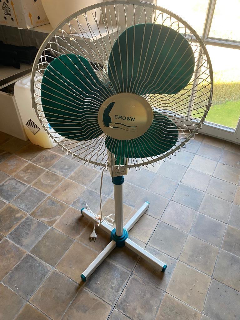 staande ventilator, Elektronische apparatuur, Ophalen, Gebruikt, Minder dan 60 m³, Ventileren