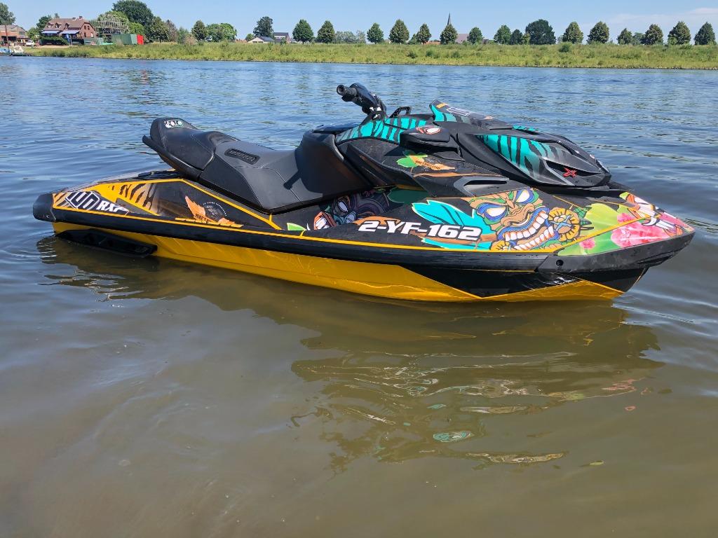 Zeer Mooie Aparte Seadoo RXP X 300 PK 2021 Custom Incl Btw, Enlèvement, Essence, 200 ch ou plus