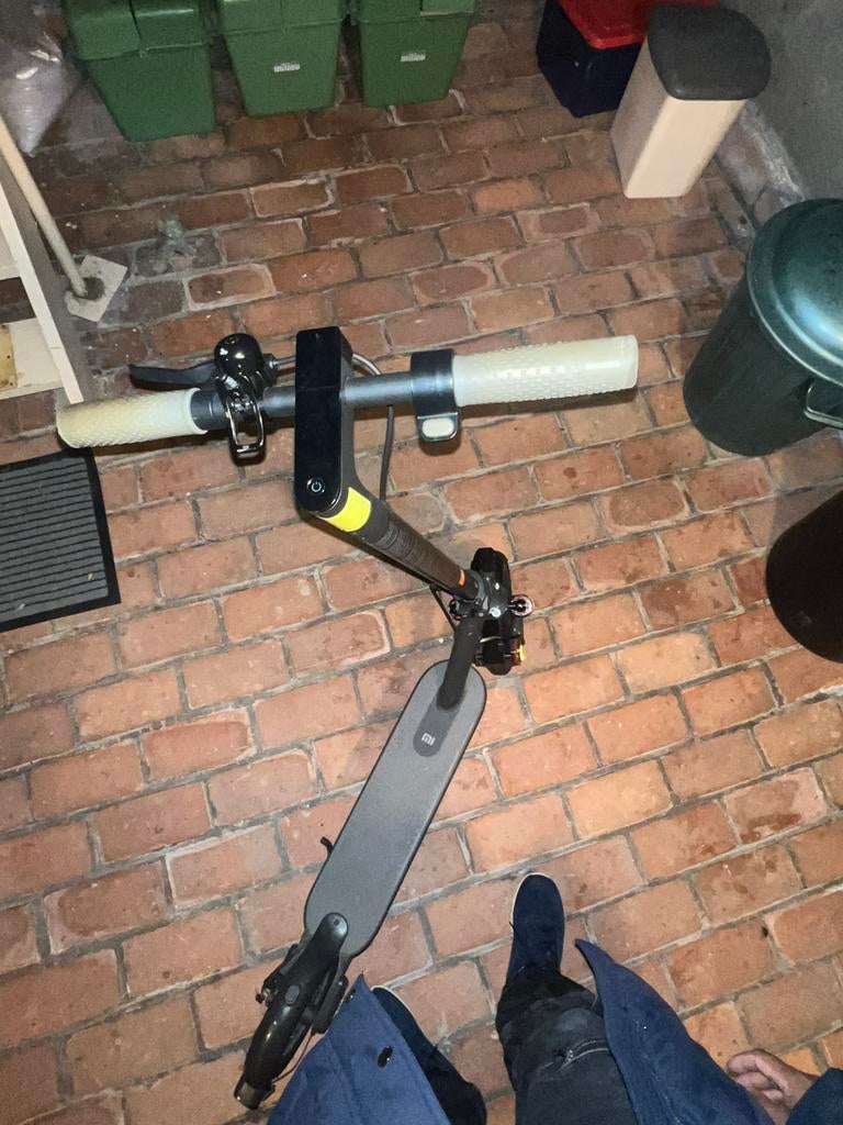 Xaomi step mag weg voor 170 euro, Ophalen, Gebruikt, Elektrische step (E-scooter)