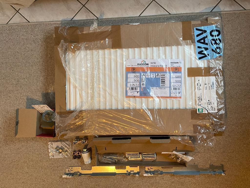 Radiateur Radson Integra Flex 8C Type 22 neuf H600xL900, Bricolage & Construction, Chauffage & Radiateurs, Neuf, Radiateur, 30 à 80 cm