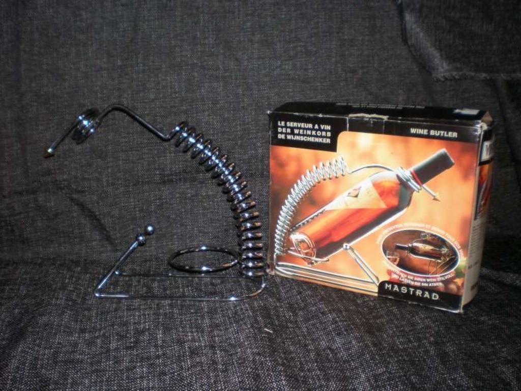 Wijnserveersysteem of flessenhouder Amstrad, Huis en Inrichting, Woonaccessoires | Wijnrekken, Nieuw, Metaal, Ophalen of Verzenden