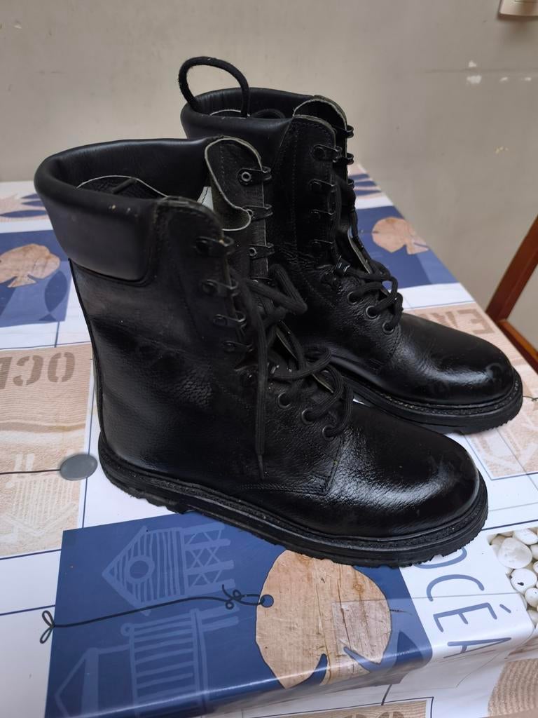 bottines ABL T 43, Enlèvement