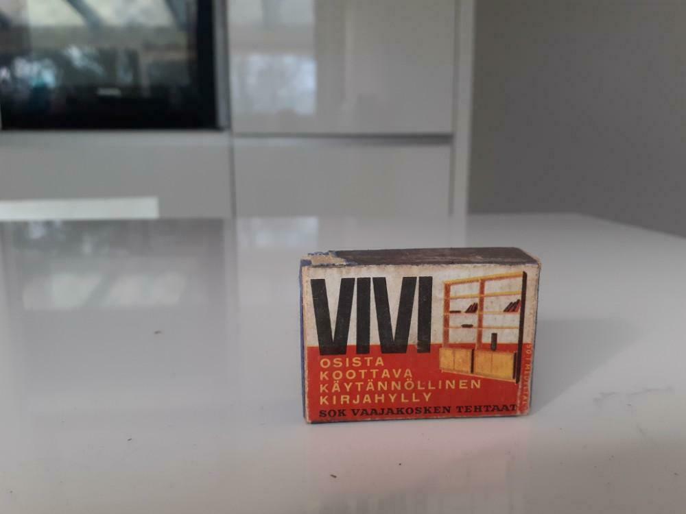 Houten luciferdoosje vivi, Verzamelen, Rookartikelen, Aanstekers en Luciferdoosjes, Ophalen of Verzenden