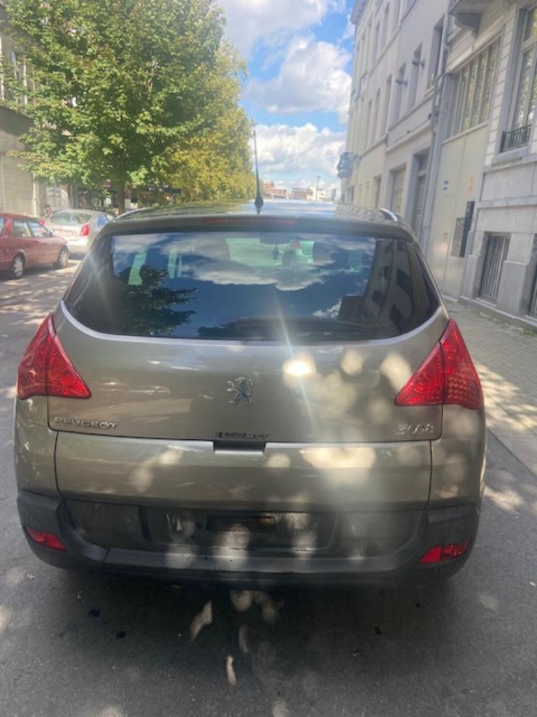 Peugeot 3008, Entreprise, Boîte manuelle, Noir, 5 portes