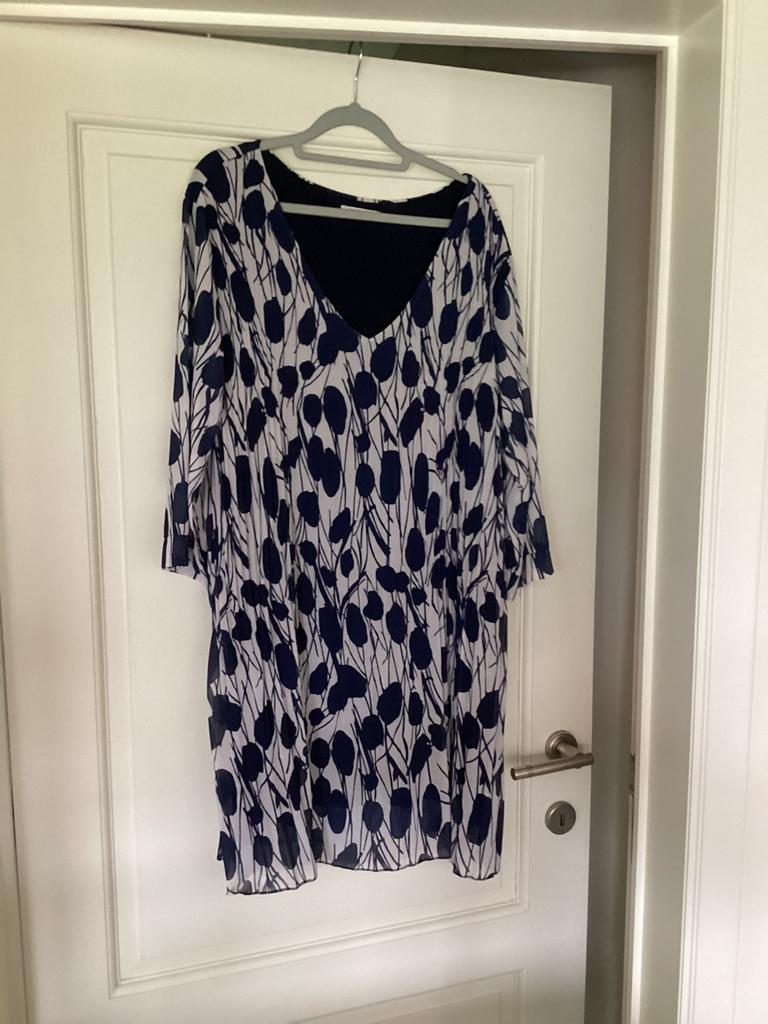 Robe Victoria taille XL (taille 46-48) neuve, Envoi, Neuf, Taille 46/48 (XL) ou plus grande