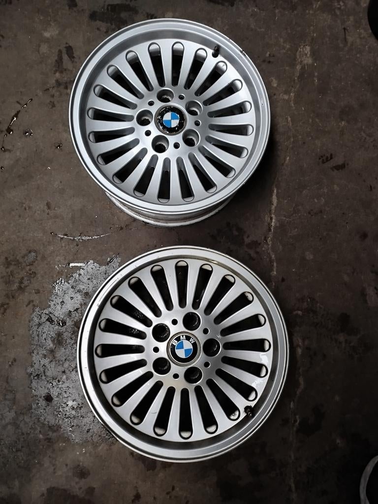 Jantes Bmw 16 Comme neuf, Autos : Pièces & Accessoires, Pneus & Jantes, Enlèvement, Utilisé, Jante(s)
