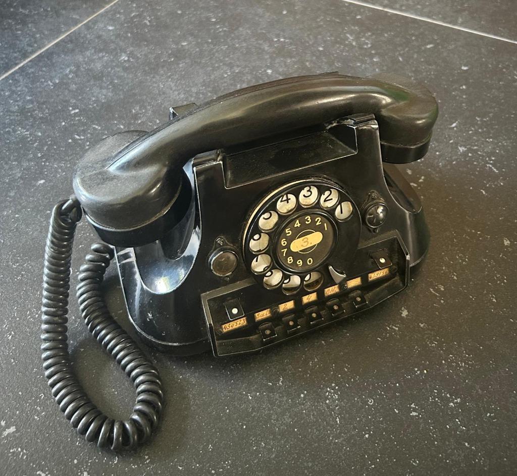 Téléphone vintage, Enlèvement