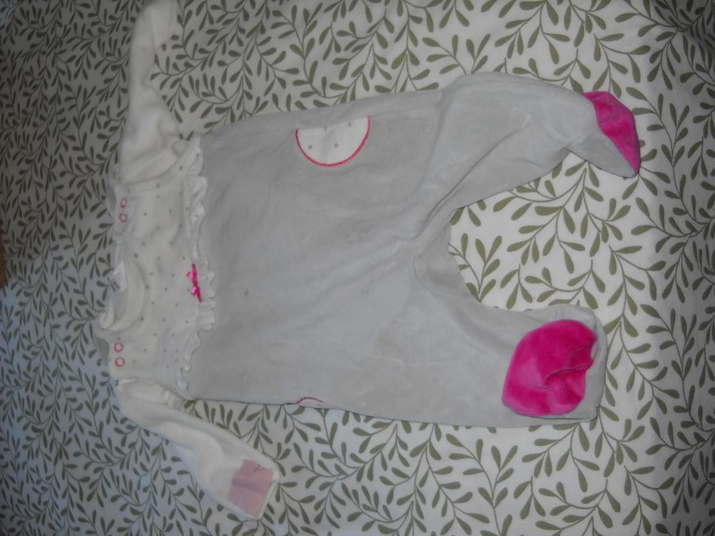 nieuw babypakje-babyclub-maat 68 € 2,00, Kinderen en Baby's, Babykleding | Maat 68, Ophalen of Verzenden, Nieuw, Meisje