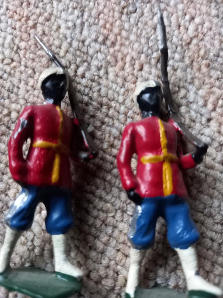 Tinnen soldaten, Ophalen