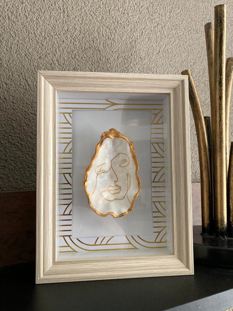 Handbeschilderde Oester Schelp Face Gold in lijst ByJ&S🤍, Ophalen of Verzenden, Nieuw, Hout