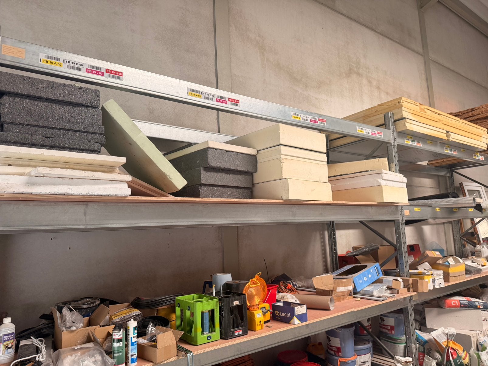 Le reste de l'entreprise de construction/fenêtres,, Bricolage & Construction, Isolation & Étanchéité, Neuf, Isolation de toiture
