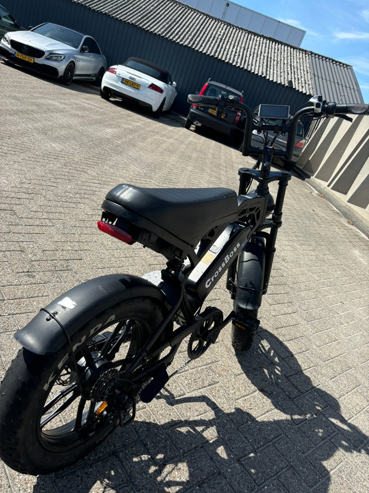 Fatbike v20 pro nieuw amper gebruikt crossboss, Ophalen, Zo goed als nieuw