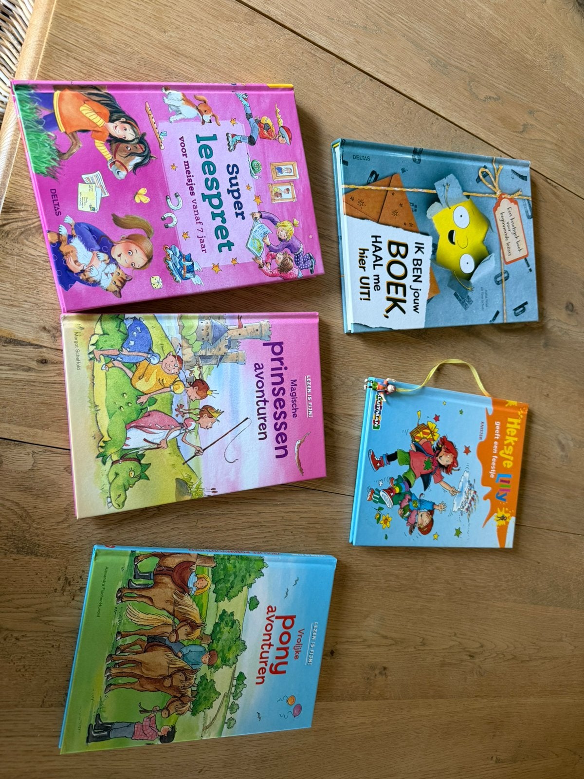 5 leesboeken 7 jaar ( AVI 4 ) leren lezen - nieuwstaat, Boeken, Ophalen, Zo goed als nieuw