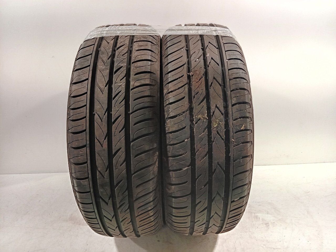 Bandenset 2 stuks Zomer 195 60 R15, Auto-onderdelen, Onderdelen@venauto.nl, Van der Ven Autorecycling B.V., Gebruikt, 15 inch