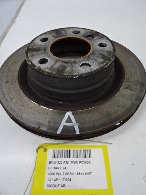 REMSCHIJF ACHTER BMW 3 serie (F30) (01-2011/10-2018), Gebruikt, Mevr. I. Hauben, BMW, Rue de l'Espoir 34 34
4030  GRIVEGNÉE, BE
