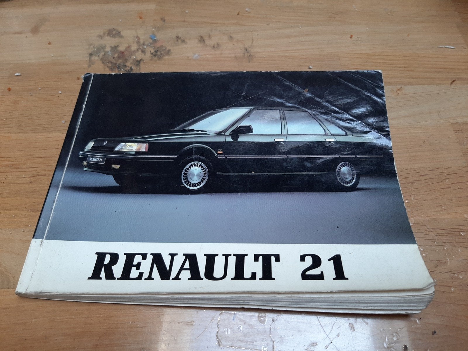 Renault 21 brochure, Auto diversen, Ophalen of Verzenden