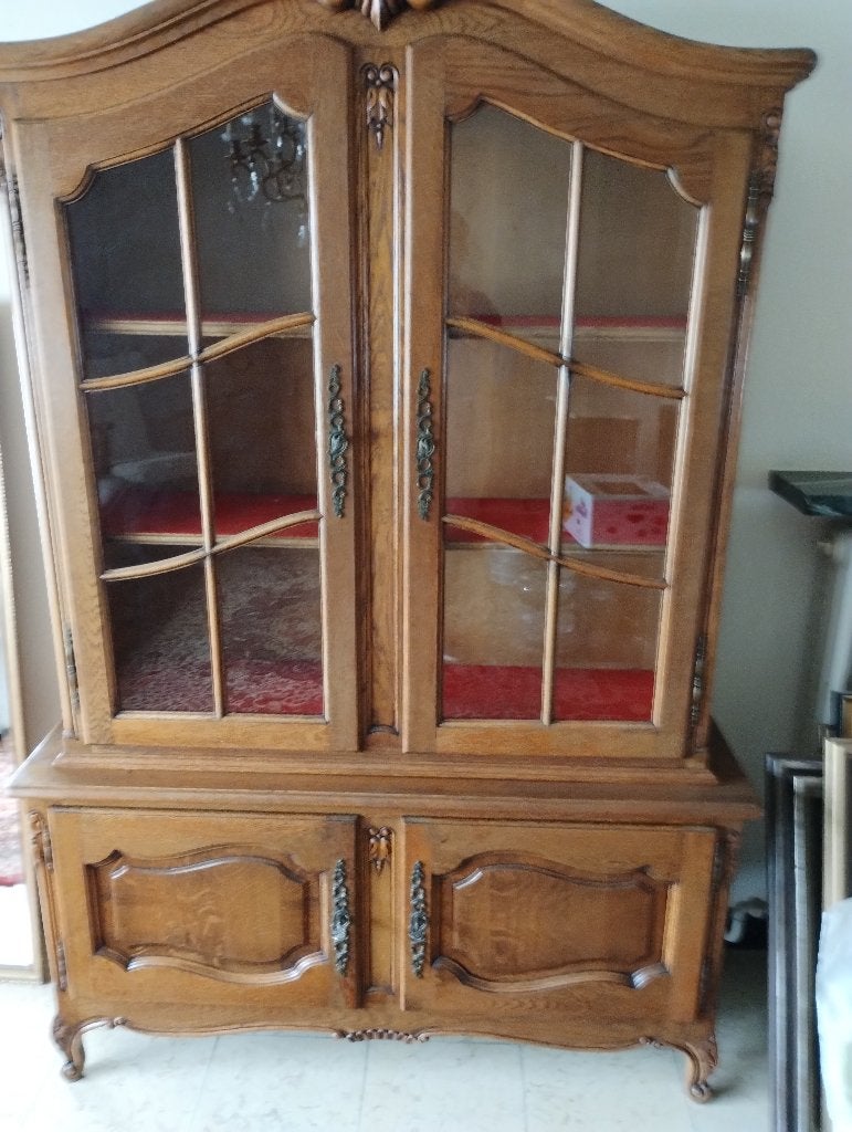 ANTIEKE KASTEN EN STOELEN GRATIS, Antiek en Kunst, Ophalen of Verzenden