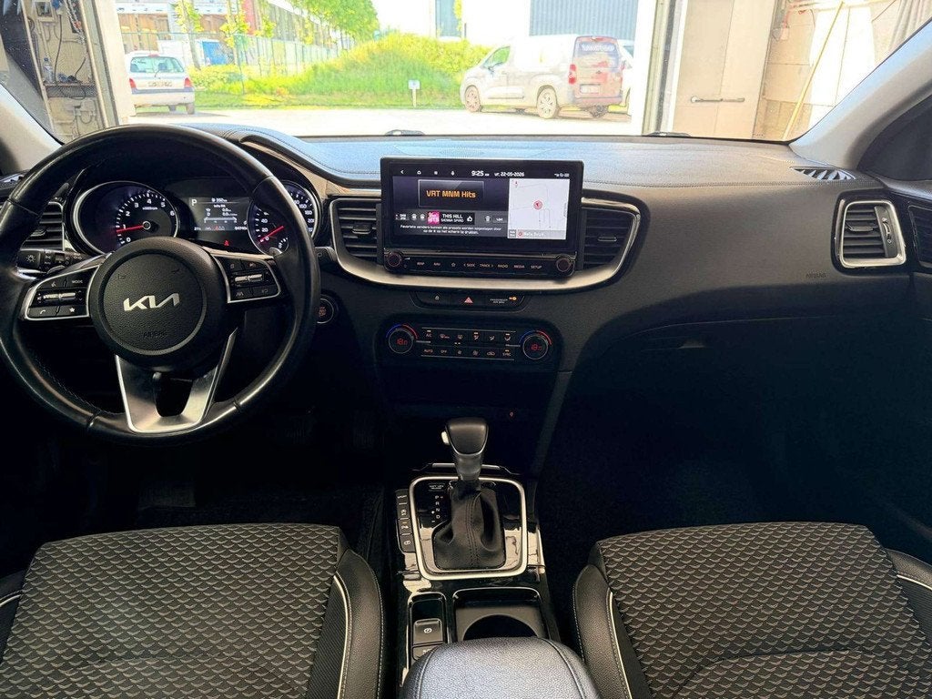 Kia Ceed SW / cee'd SW 1.5 T-GDi Automaat Keyless/Camera/Car, Auto's, Automaat, https://public.car-pass.be/vhr/6dca1697-cf65-4b9d-a3df-c763d02ea574