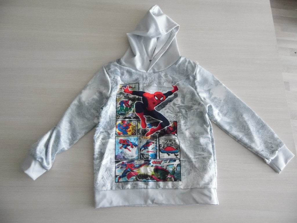 SPIDERMAN T-SHIRT MET CAPUCHON EN LANGE MOUWEN NIEUW, Ophalen of Verzenden, Nieuw, Jongen, Shirt of Longsleeve