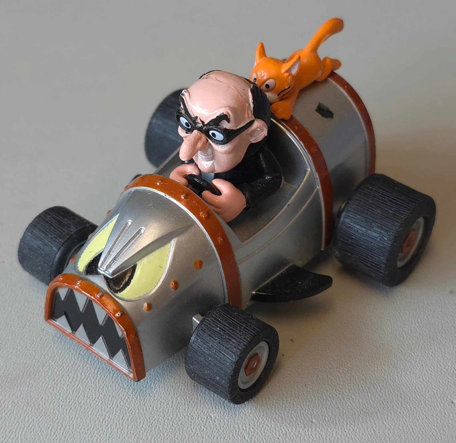Mini voiture à rétrofriction Gargamel Azraël Schtroumpf, Collections, Schtroumpfs, Envoi, Utilisé, Gargamel, Poupée, Figurine ou Peluche
