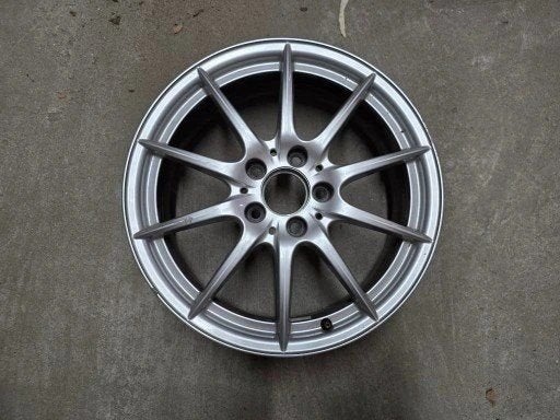 17 inch originele sport velg Mercedes A, B klasse CLA A24640, Autos : Pièces & Accessoires, -, Utilisé, -, -