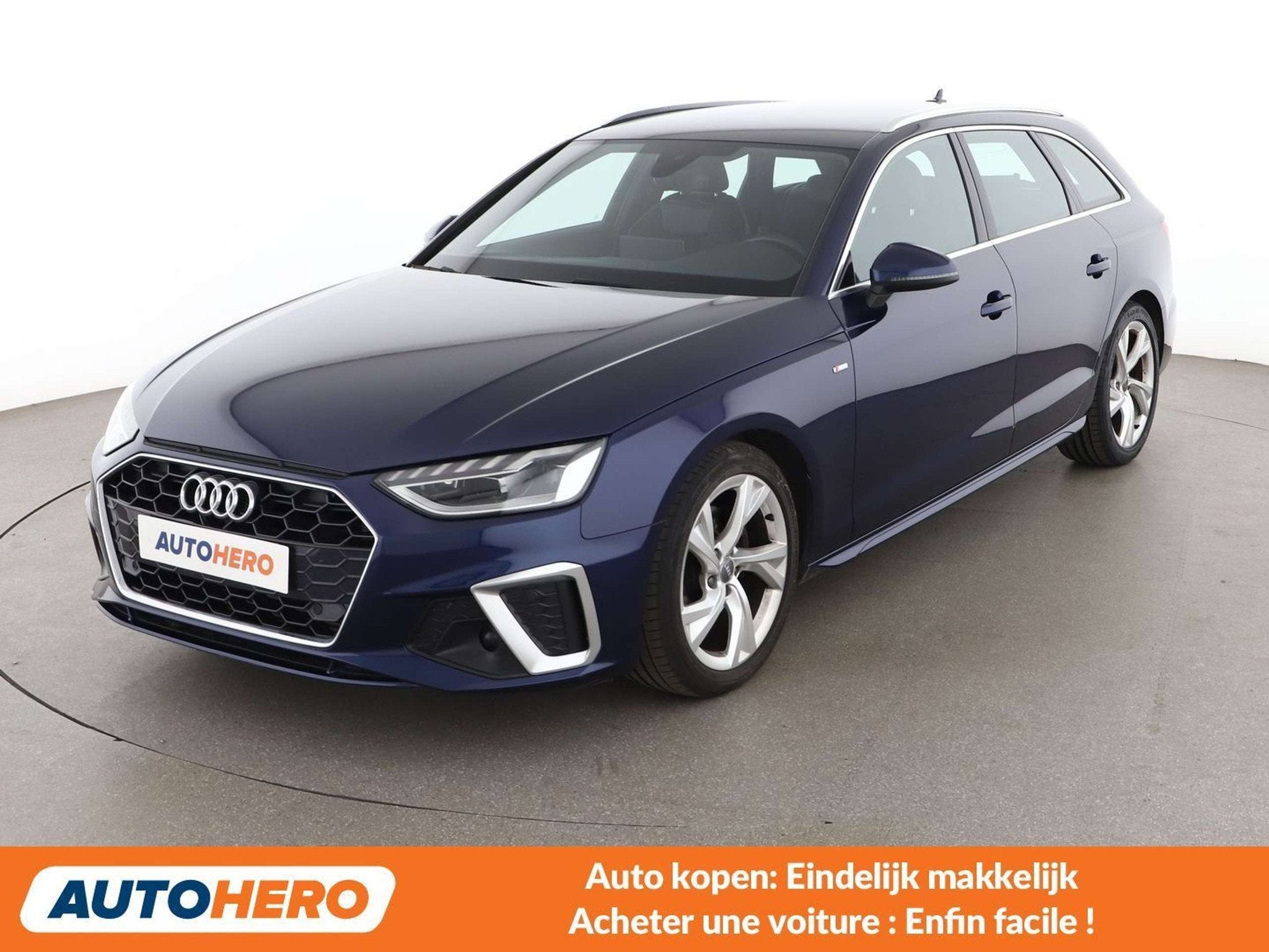 Audi A4 35 TFSI Mild-Hybrid S line (bj 2020, automaat), Auto's, Gebruikt, 1984 cc, Blauw, A4