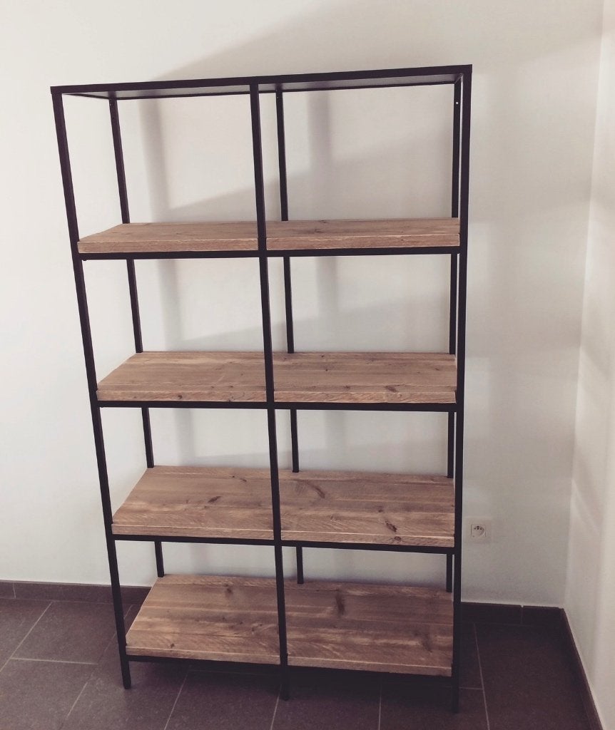 Kast met legplanken, Ophalen, Gebruikt