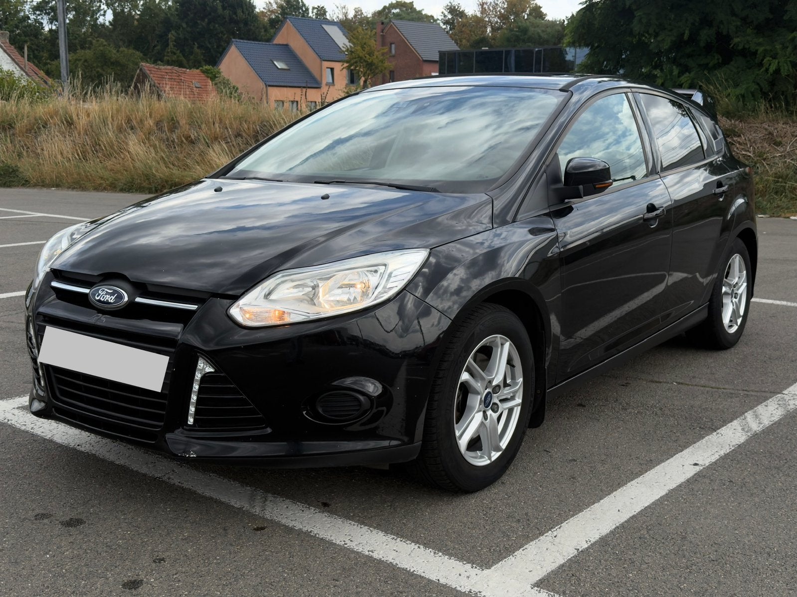 Ford focus RS Look 1.6 benzine Airco panorama GEKEURD VVK!, Autos, Focus, Achat, Noir, 5 portes