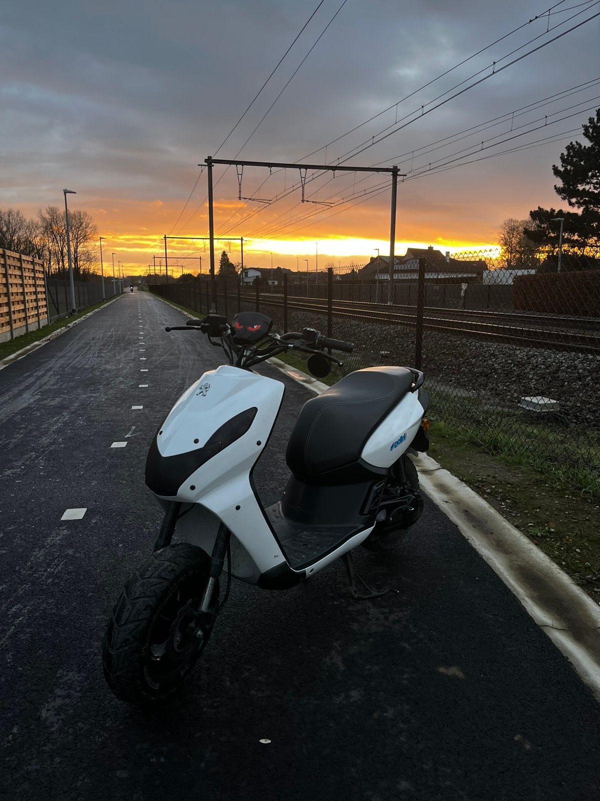 Peugeot streetzone 2t b klasse 2016, Fietsen en Brommers, Ophalen, Gebruikt, Overige modellen, Klasse B (45 km/u)
