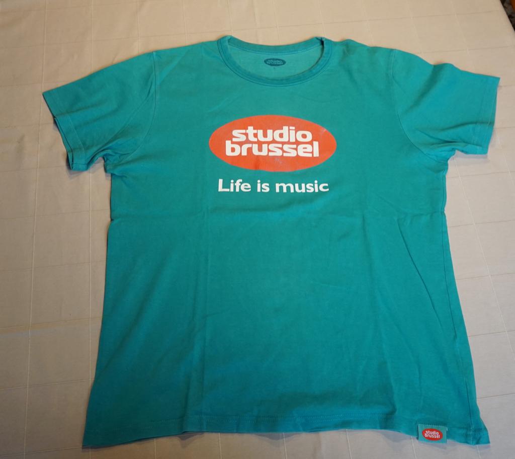 Tshirt Studio Brussel blauw stubru stu bru, Ophalen of Verzenden, Nieuw, Maat 52/54 (L), Blauw