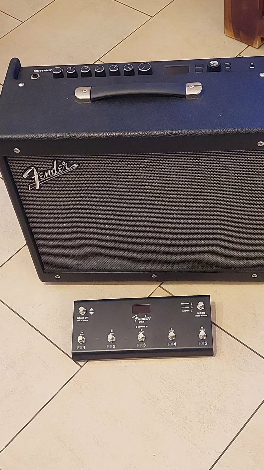 Ampli guitare fender gtx100, Muziek en Instrumenten, Versterkers | Bas en Gitaar, Ophalen of Verzenden, Zo goed als nieuw, Gitaar