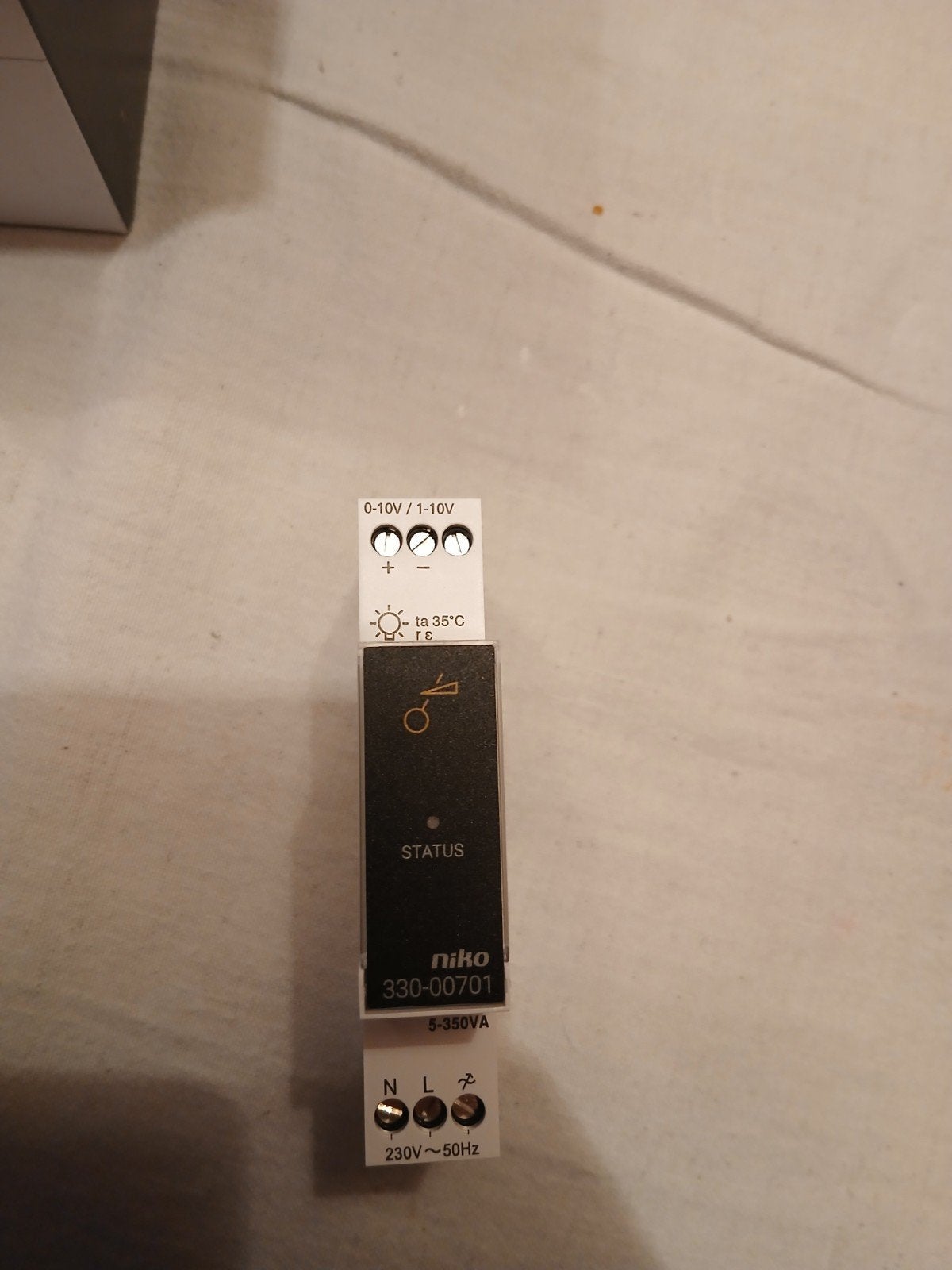 Niko modulaire analoge dimmer 0-10V 330-00701, Doe-het-zelf en Bouw, Elektriciteit en Kabels, Verzenden