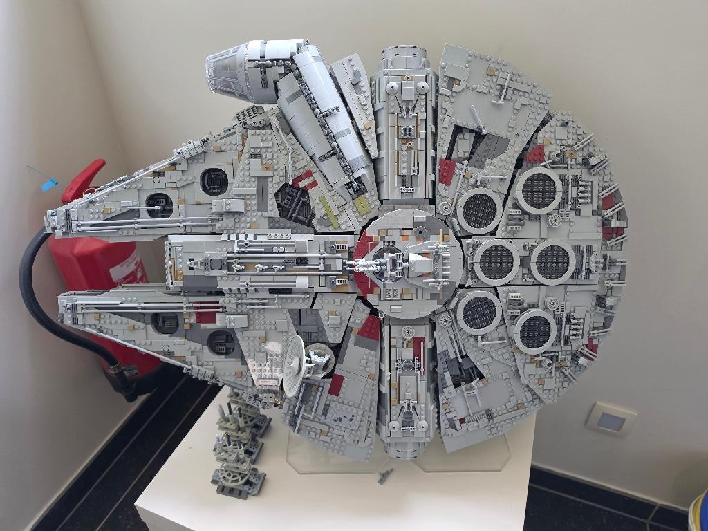 Lego 75192 Millennium Falcon, Kinderen en Baby's, Speelgoed | Duplo en Lego, Star Wars, Lego, Ophalen of Verzenden, Zo goed als nieuw
