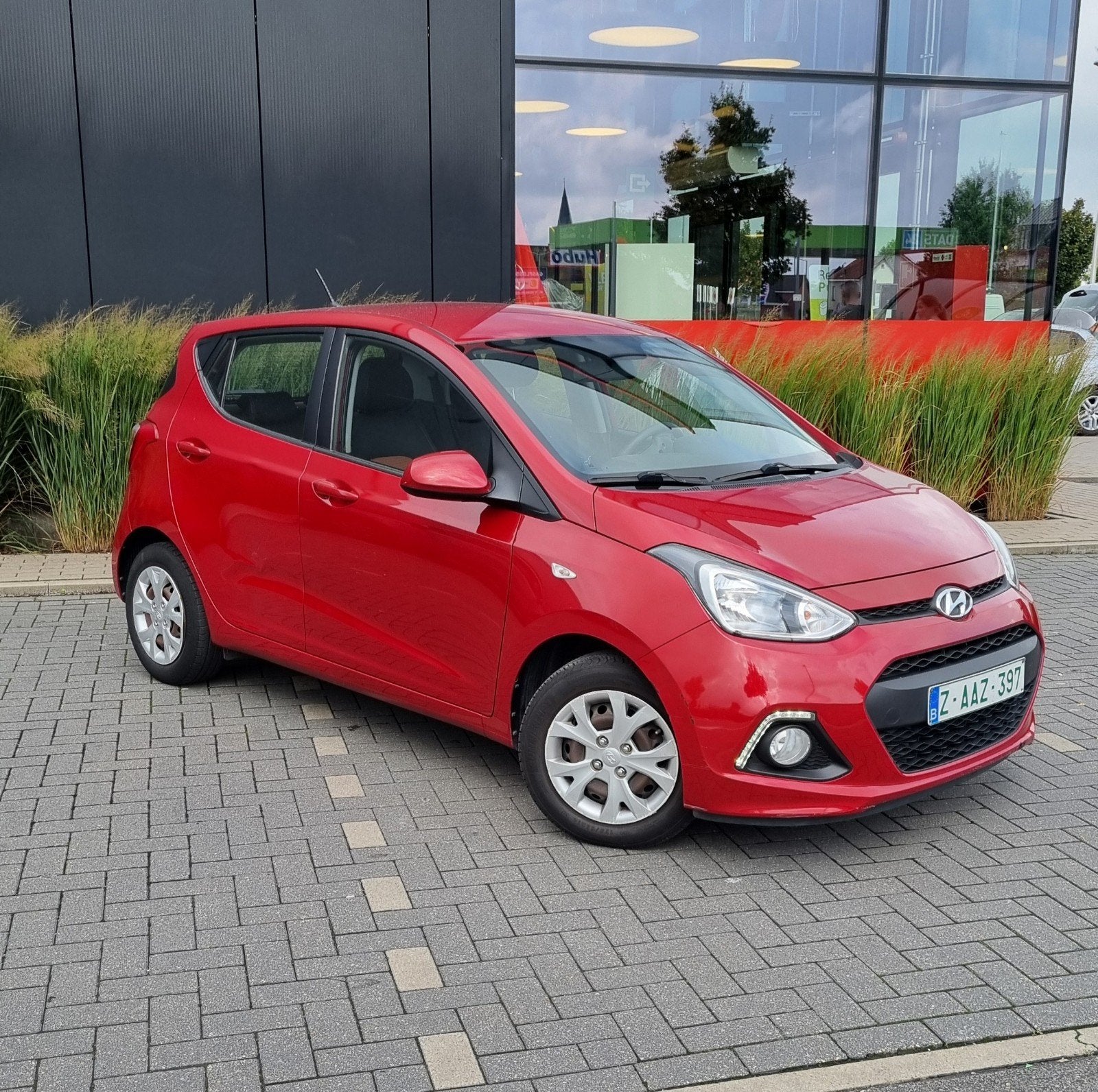 Hyundai I10 Automaat/ Airco / 5d, Autos, Rouge, Achat, 998 cm³, Entreprise