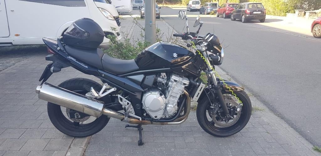 Moto Suzuky Bandit 650, Permis Moto A, Plus de 35 kW, Particulier, 4 cylindres