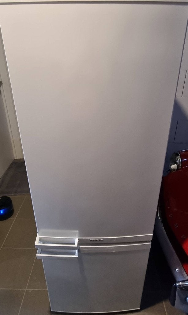 Réfrigérateur-congélateur Miele, 160 cm ou plus, Comme neuf, Enlèvement, 200 litres ou plus