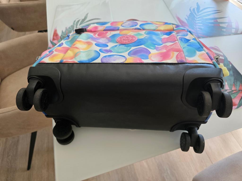 Kipling schooltas, Enlèvement ou Envoi